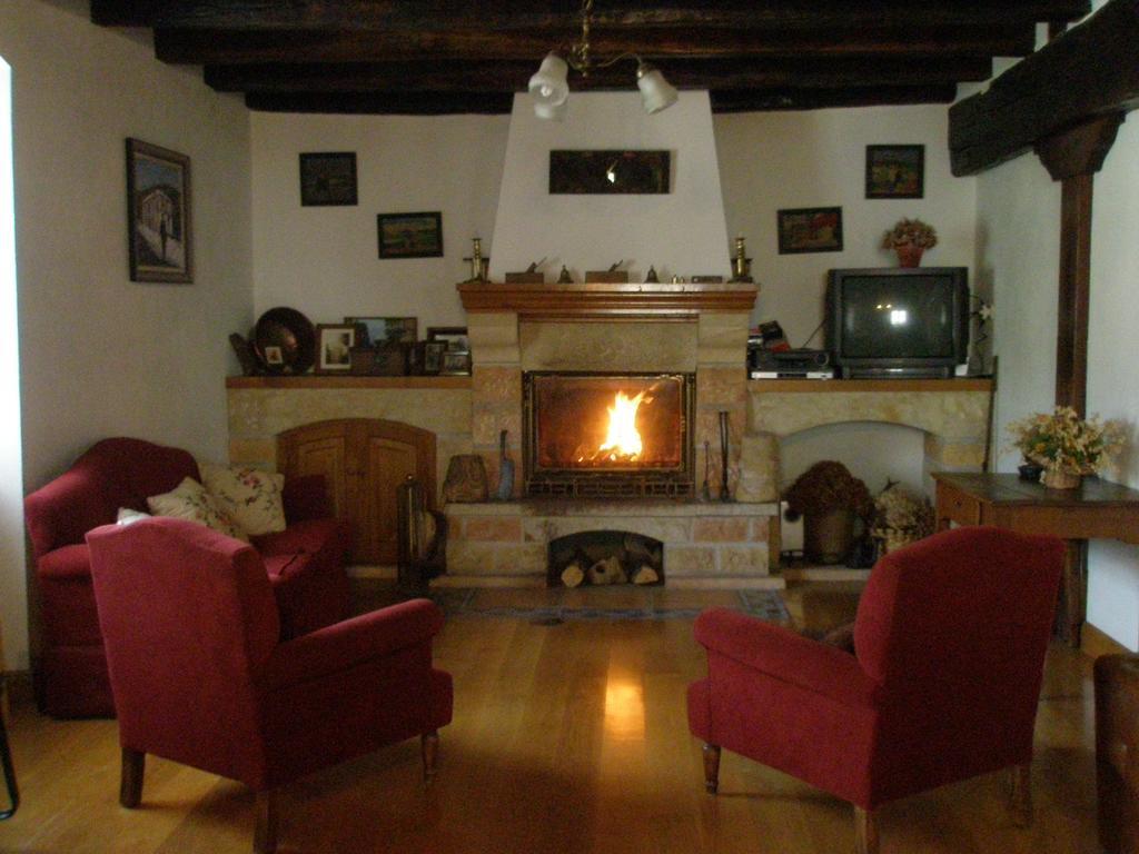 Casa Rural Parriola Villanueva de Arce Dış mekan fotoğraf